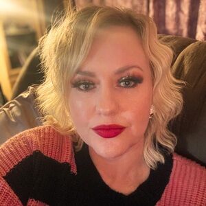 Meet your Posher, Erin